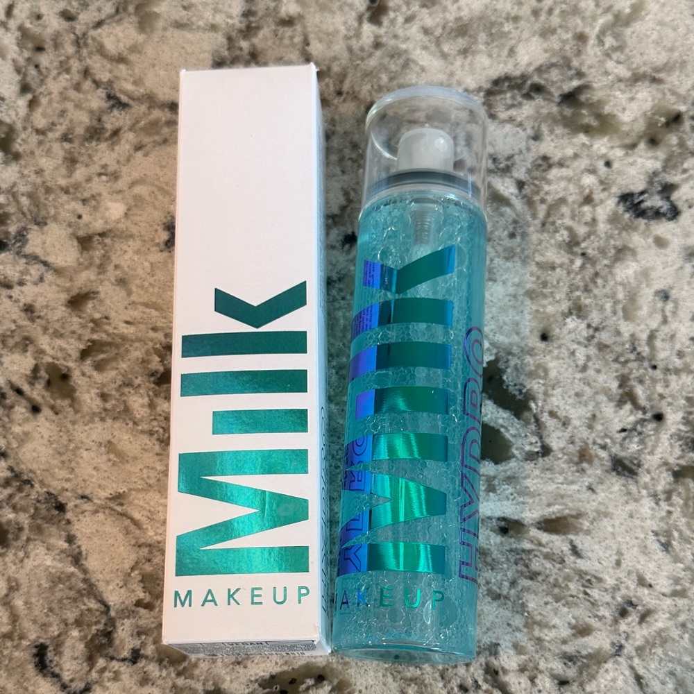 Milk Makeup Hydro Grip set + refresh $pray 3.38oz brand New $38
